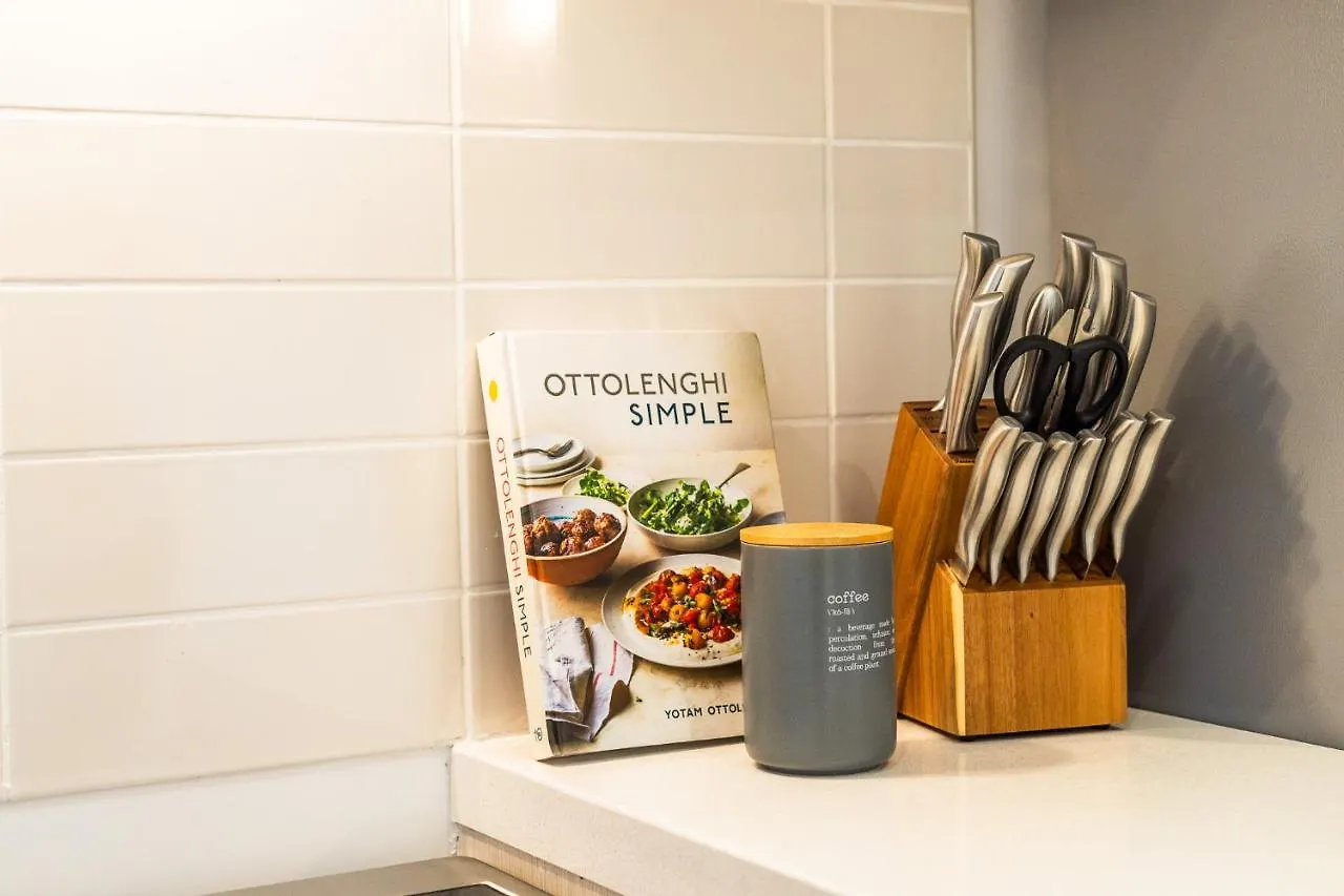 Voyage'S Stylish 1Br At Waters Edge Lägenhet Abu Dhabi Förenade Arabemiraten