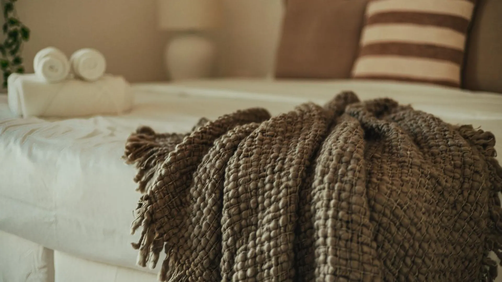 شقة Voyage'S Stylish 1Br At Waters Edge أبو ظبي